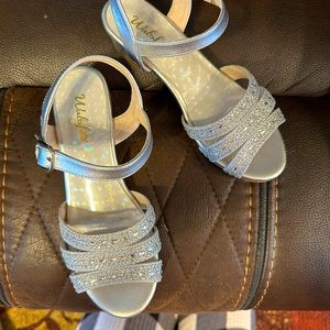 Little girls rhinestone sandals